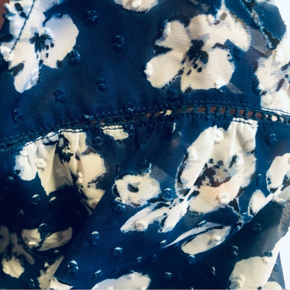 1X Navy Floral Peasant Top with Bell Sleeves and Faggoting detail Boho - Picture 5 of 14